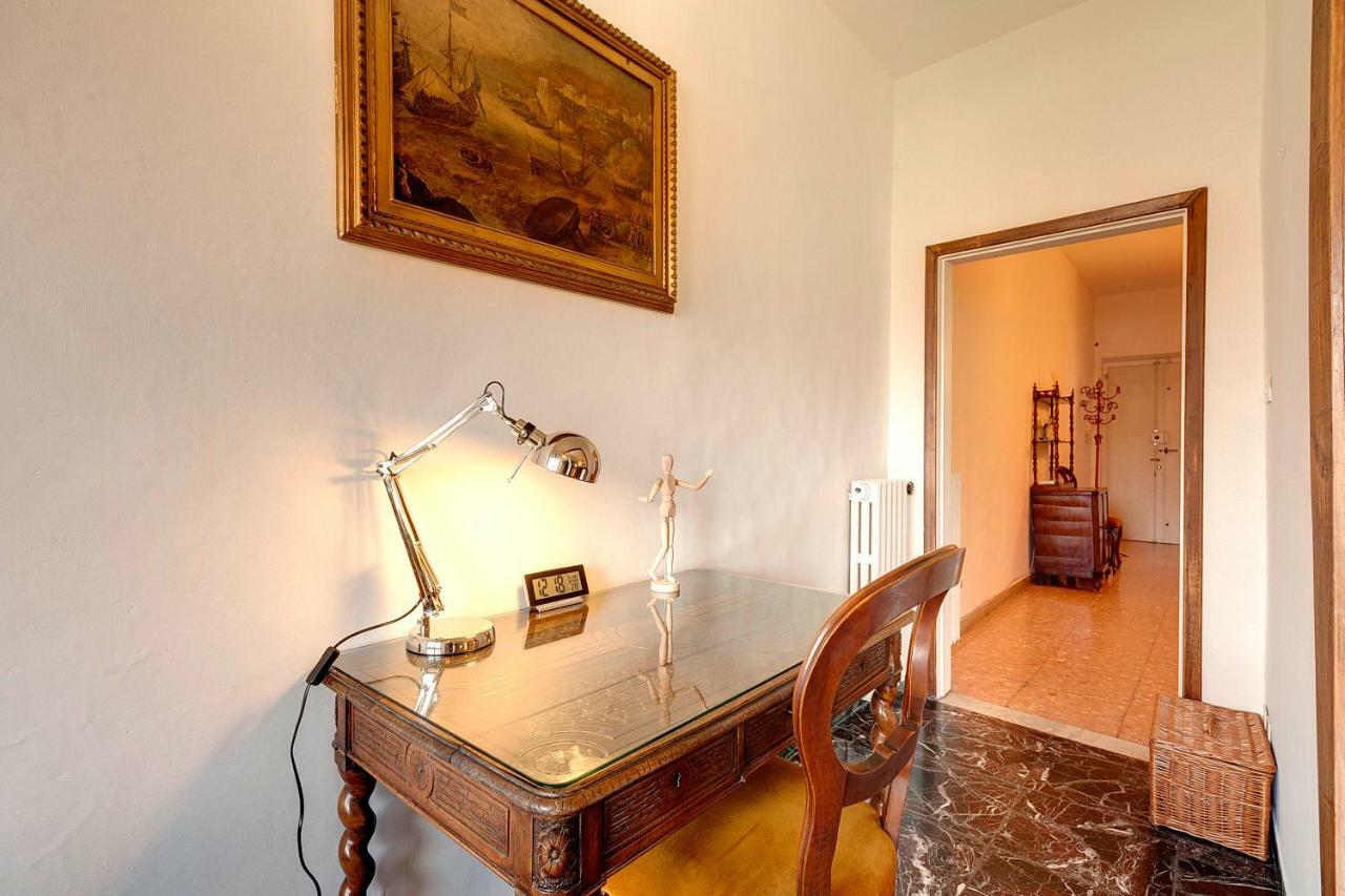 Historical Apartment Spectacular Arno View With Balcony From 12 Th Century. Florence Exterior photo